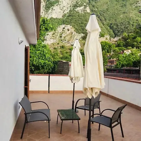 Casa Milite Willa *